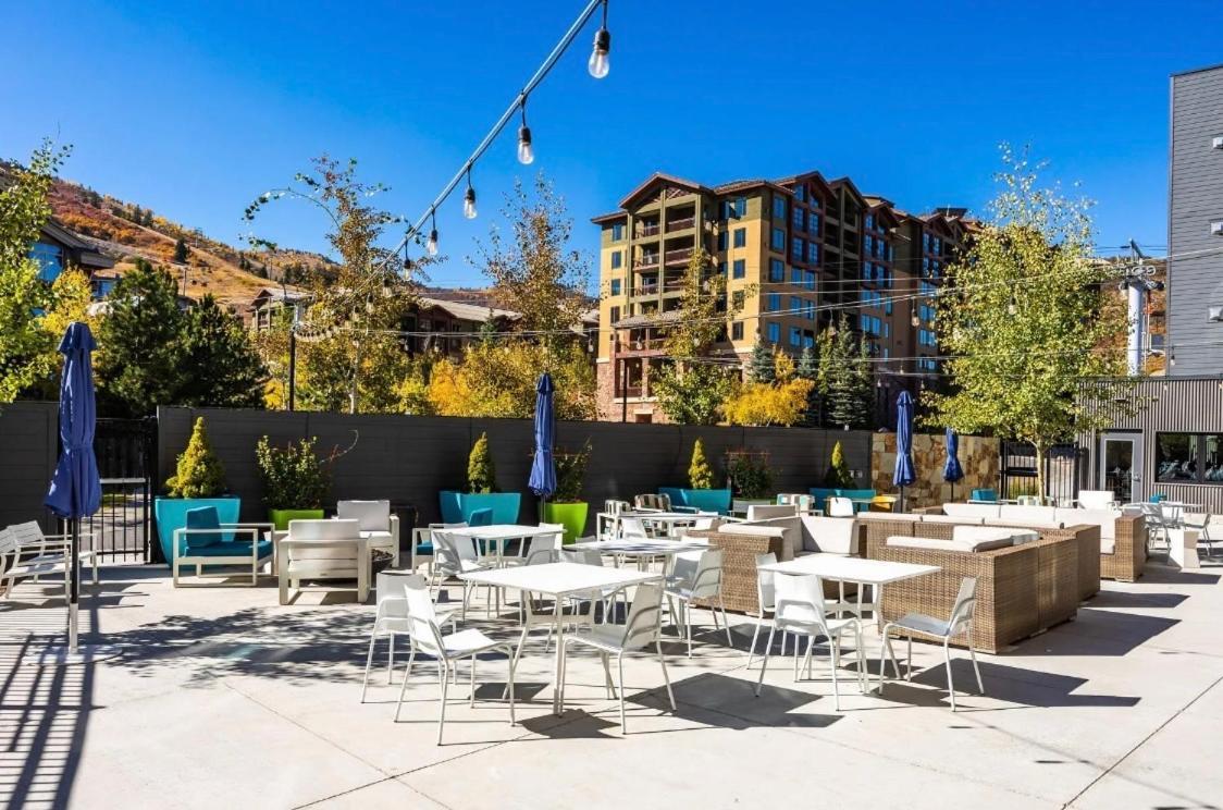 Slope Side Studio In The Heart Of Canyons Village With Heated Pool & Hot Tub! Park City Exteriér fotografie